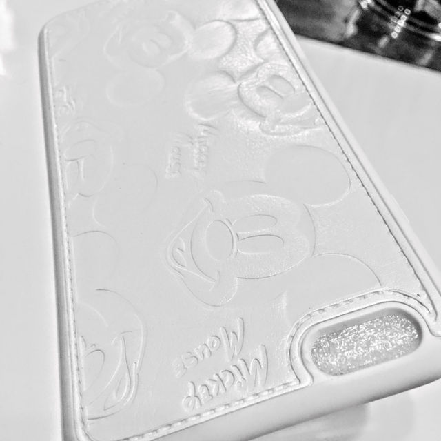 大人かわいいミッキーiPhone6/6sスマホケース白