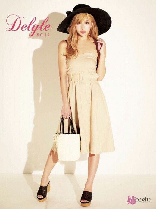 デイライルノアールベルト付きベアワンピース Delyle Noir デイライル ノアール フリマアプリ サイトshoppies ショッピーズ
