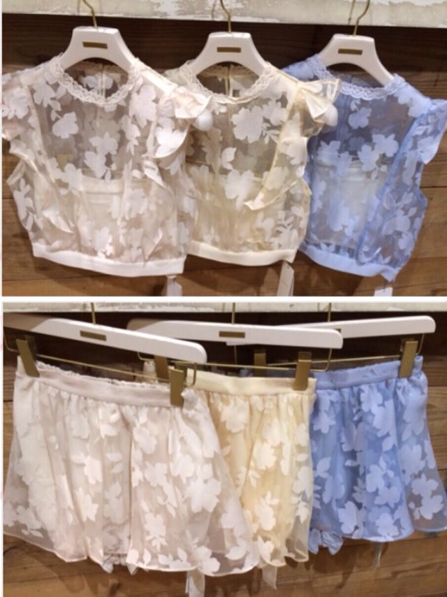SNIDEL - オパールフラワー♡イエロー 新品snidel/オパールフラワーフリルトップス/イエロー