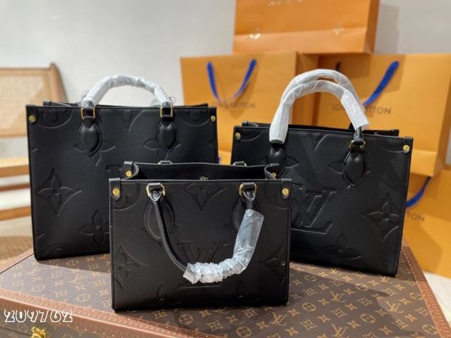 
新品大人気LouisVuittonバッグ 送料無LI43