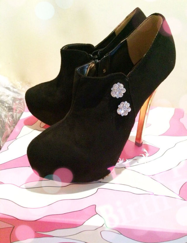 Rady クリスタルボタンブーティー(レディー/Rady ) - フリマアプリ  