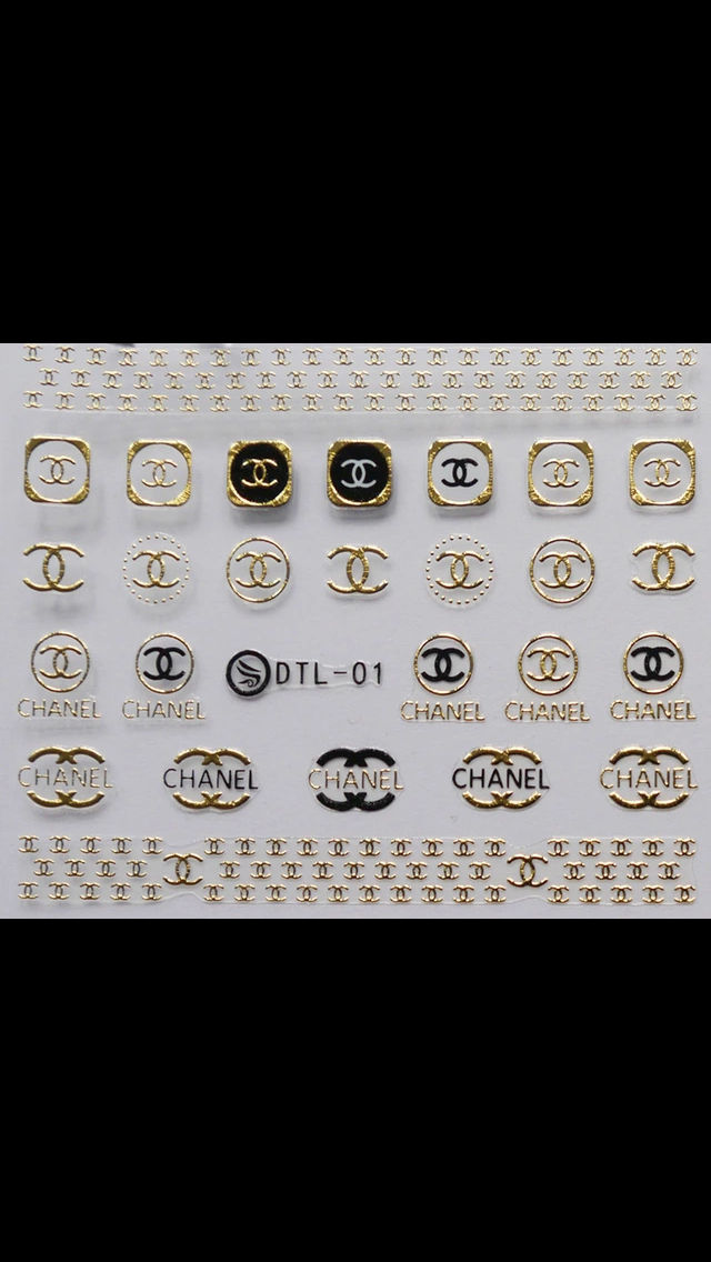 CHANELシールクリア1ロール♡1000枚 CHANEL - CHANEL クリア ステッカーの通販 by イカ's shop