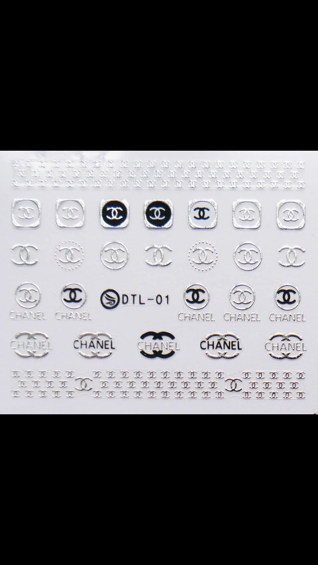 CHANEL ネイルシール 2枚セット - フリマアプリ&サイトShoppies
