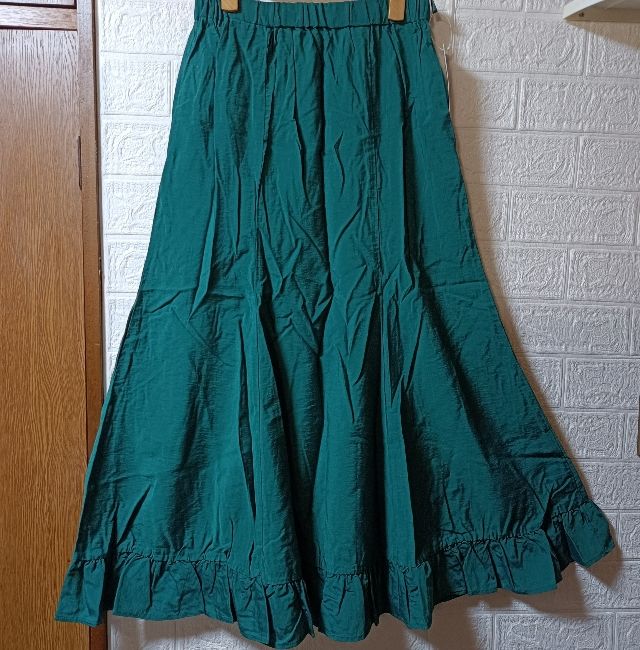AMERICAN HOLIC新品裾フリル付フレアスカート