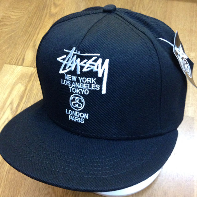 ステューシー青アジャスターキャップフリーサイズ ステューシー青アジャスターキャップフリーサイズ