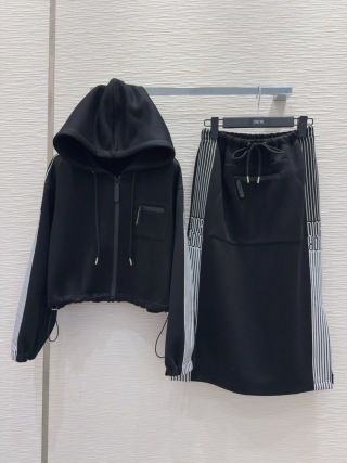 新作、Tシャツ 佐.川.発.送 559番
