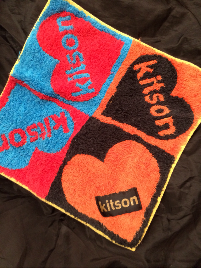 kitson ミニタオル美品1600