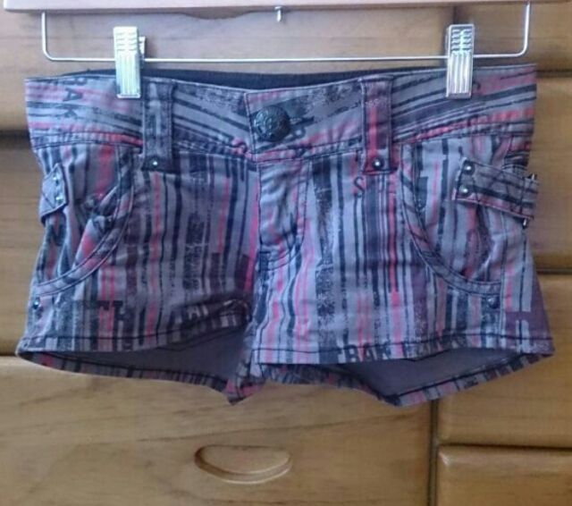 ギルフィー ショートパンツ