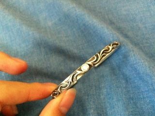 松本潤着用アクアシルバー アラベスクバングル フリマアプリ サイトshoppies ショッピーズ