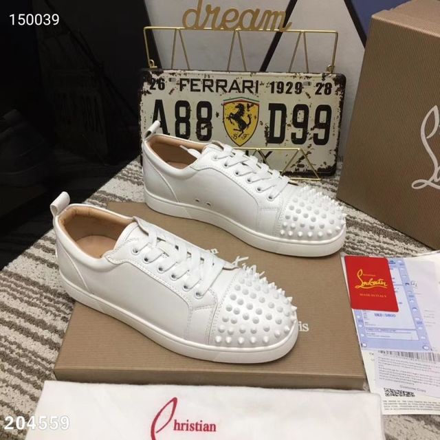 お洒落ChristianLouboutin爆売り スニーカー