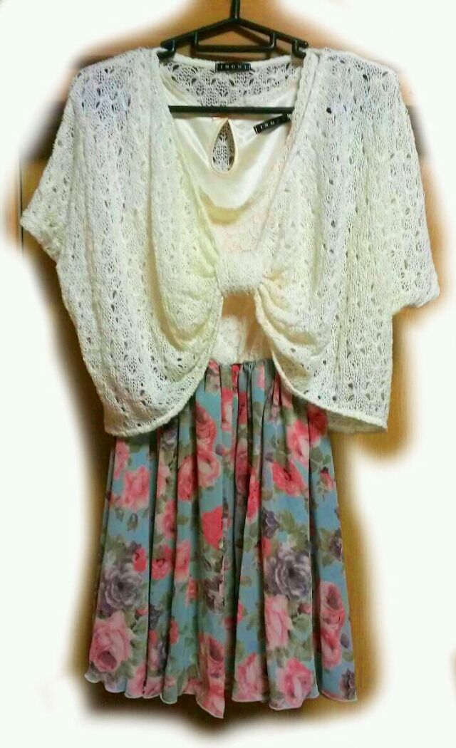 Ingni水色花柄ノースリーブワンピース カーディガン付き イング Ingni フリマアプリ サイトshoppies ショッピーズ