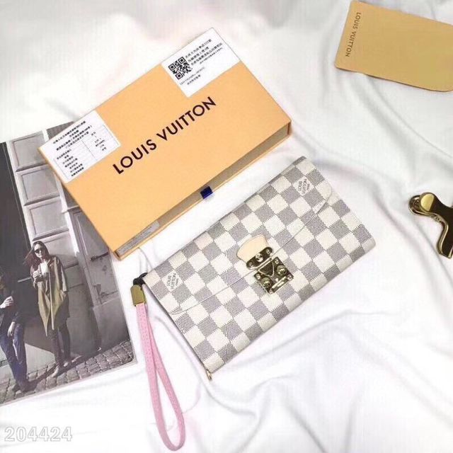 可愛い美品LouisVuitton男女兼用 財。布 早い者勝