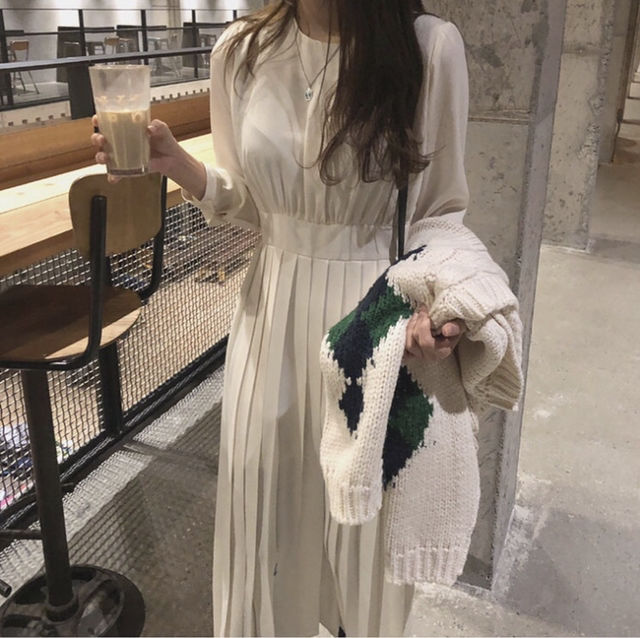relex crease long dress