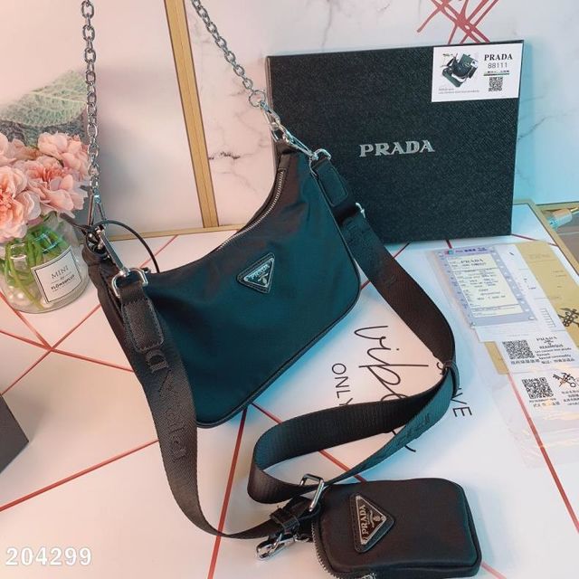 人気爆品プラダ新品 国.内発。送 ショルダーバッグ