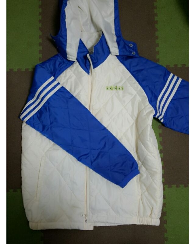 adidas　ジャケット