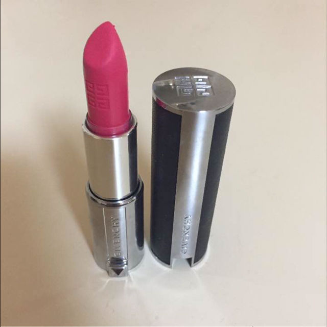 ジバンシーの口紅