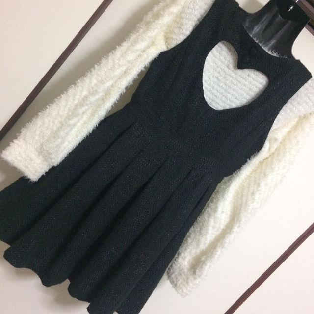 新品titty&Co.ハートくり抜きJSKワンピース