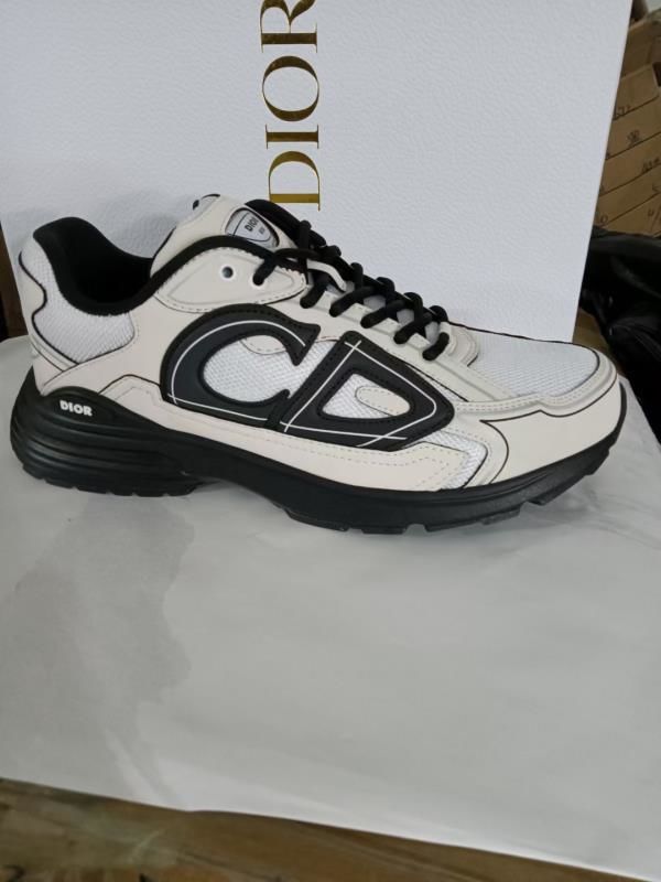 
爆売りクリスチャンディオールスニーカー ファッシCWS