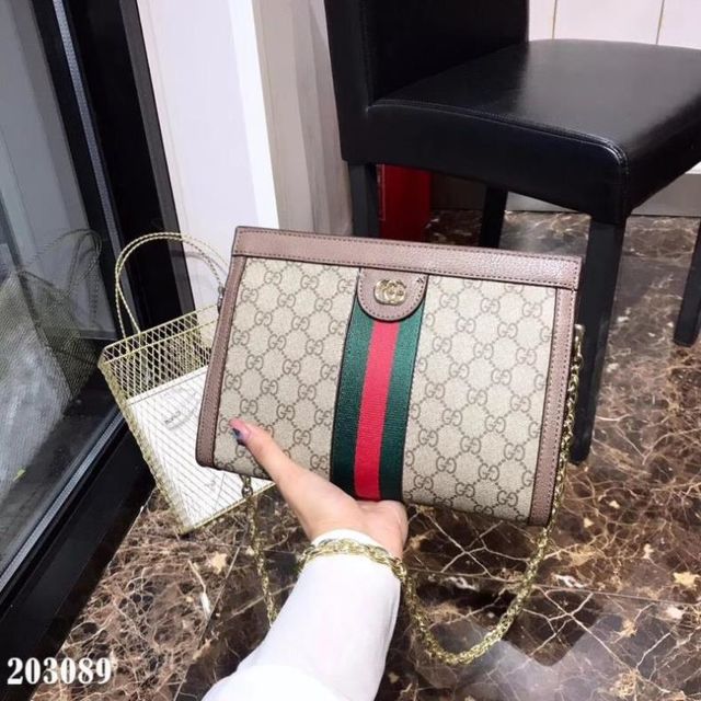 人気爆品Gucci新品 国.内発。送 ショルダーバッグ