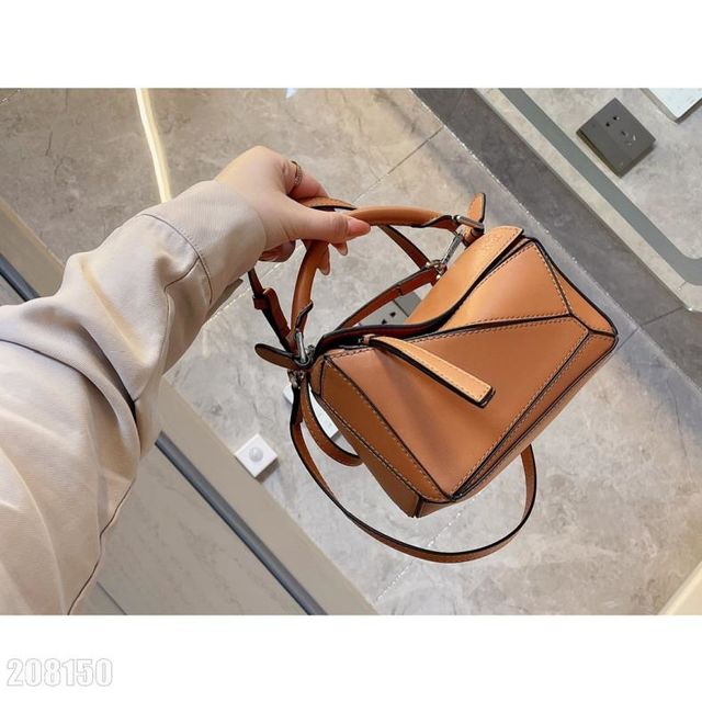 ロエベ8150番