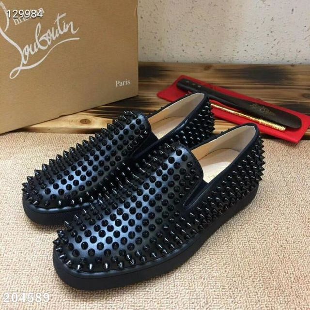 お洒落ChristianLouboutin爆売り スニーカー